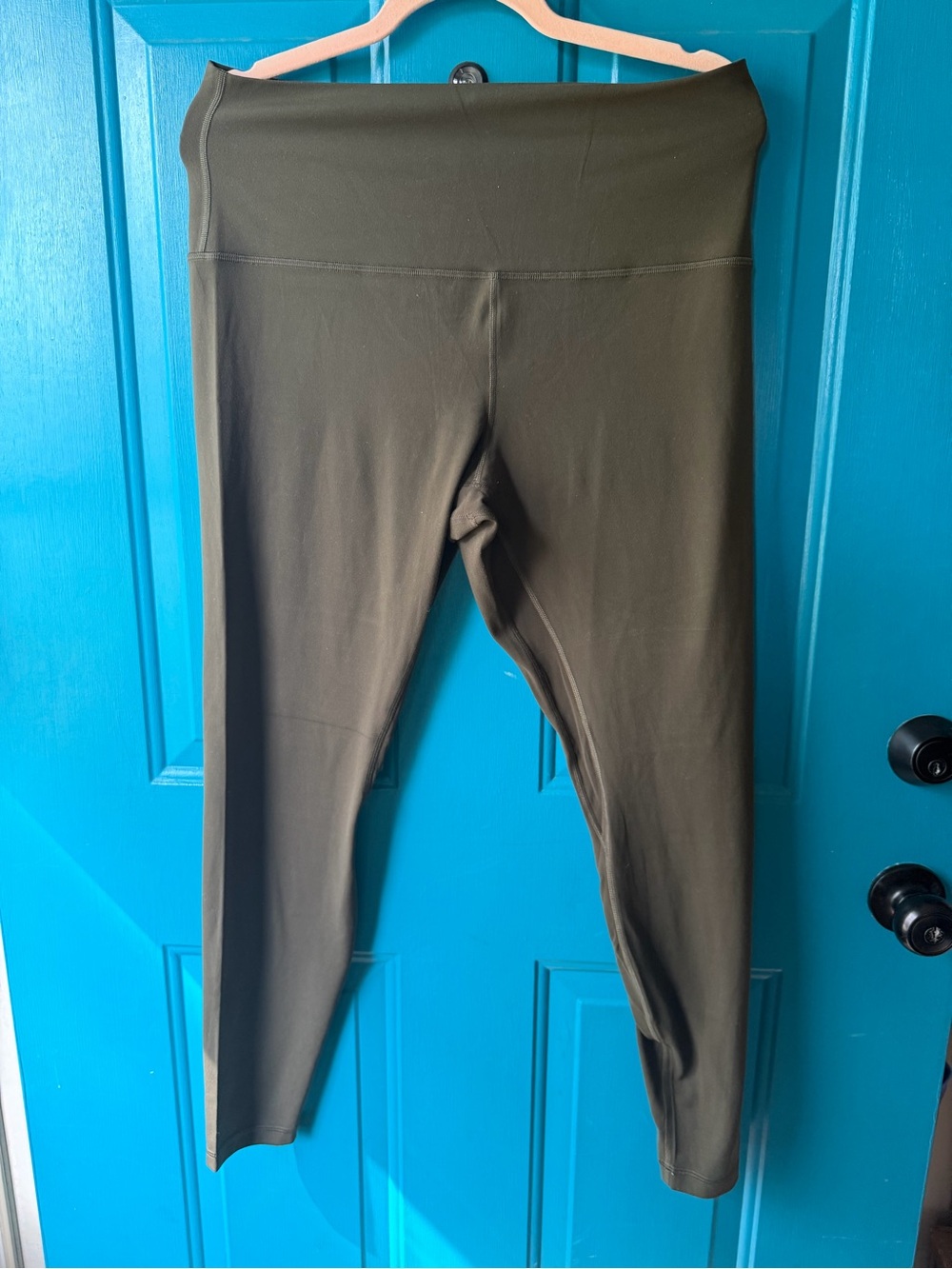 lululemon athletica super High-Rise aligns